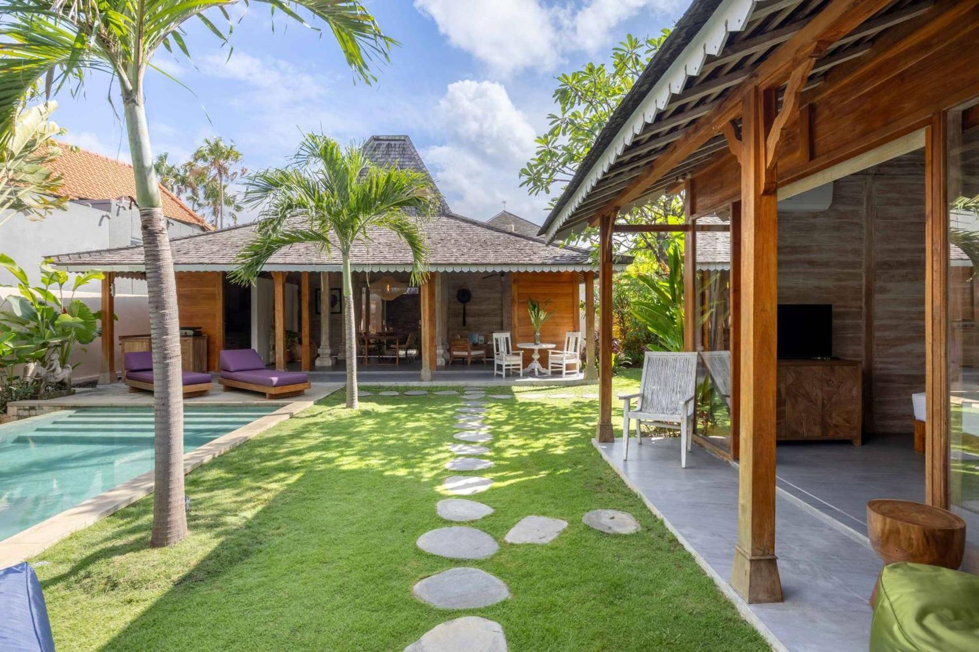 Villa Du Bah - Family Gateway 3Br Villa 12Min To Beach With Private Pool And Parking เกอโรโบกัน ภายนอก รูปภาพ
